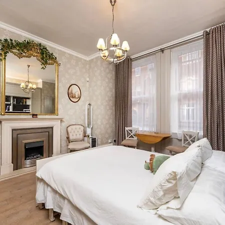 Charming Chelsea Studio Your Cozy Urban Retreat London Exterior photo